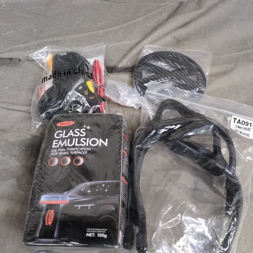 APPROXIMATELY 20 ASSORTED VEHICLE PARTS/ACCESSORIES TO INCLUDE GLASS EMULSION, REPLACEMENT VW BADGE, WHEEL WEIGHTS ETC 