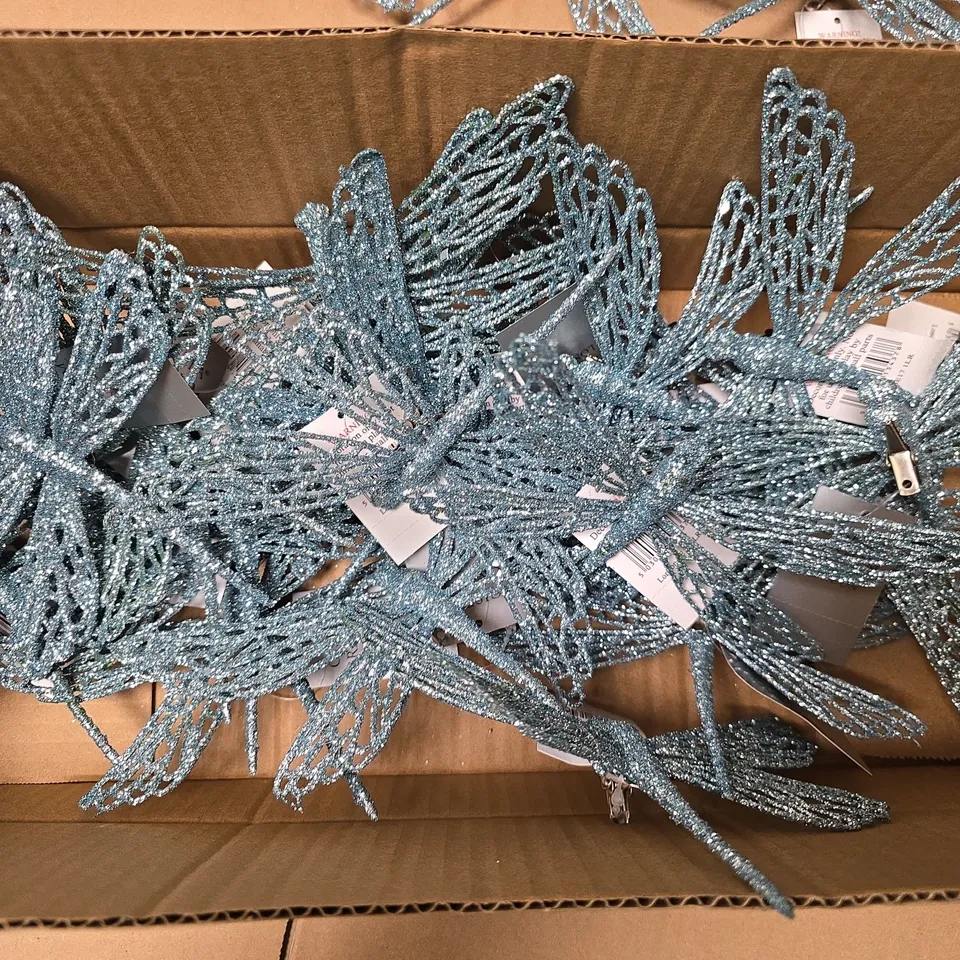 BOX OF APPROXIMATELY 20 GISELA GRAHAM DRAGONFLY DECORATIONS 