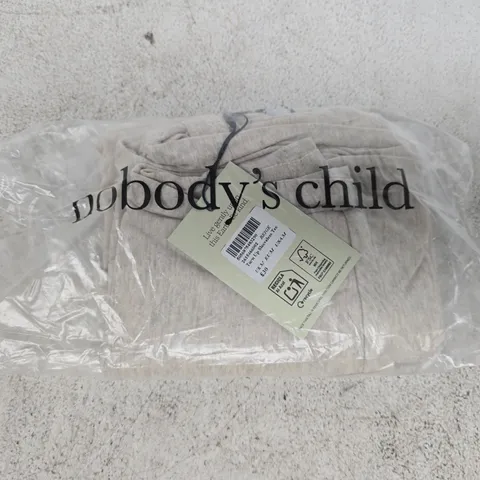 BAGGED NOBODY'S CHILD TURN UP SLEEVELESS TEE IN BEIGE SIZE UK MEDIUM