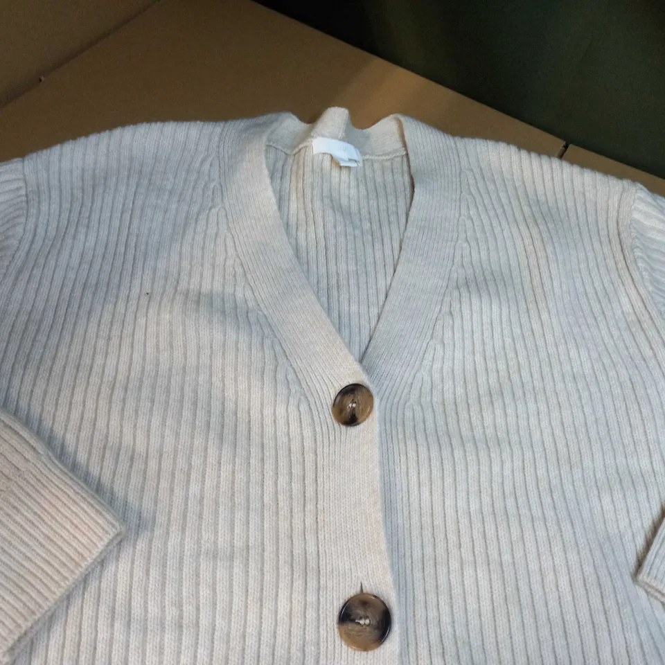 H&M OATMEAL RIBBED CARDIGAN - MEDIUM