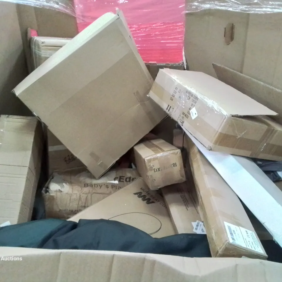 PALLET OF ASSORTED ITEMS INCLUDING SUITCASE, ELECTRIC POTATO PEELER, LED CEILING FAN, OIL FILLED RADIATOR, TURNTABLE