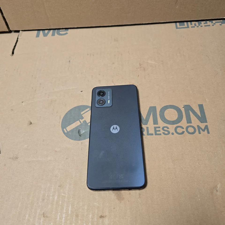 MOTOROLA SMARTPHONE, MODEL UNSPECIFIED 