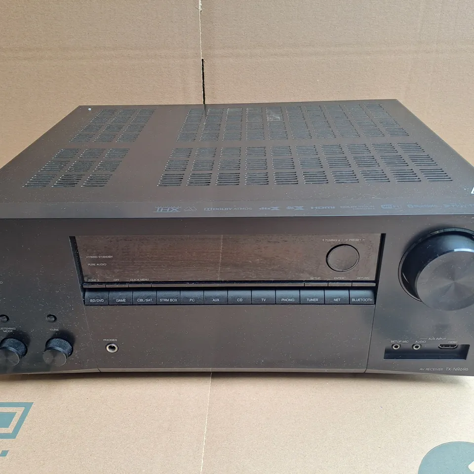 ONKYO TXNR696 M3 BLK	DOLBY ATMOS AV RECEIVER