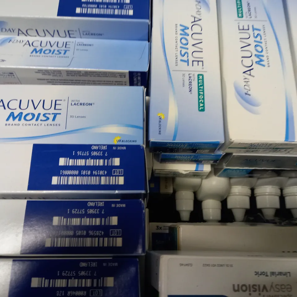 BOX OF APPROX 20 ASSORTED VISION CARE ITEMS TO INCLUDE - SPECSAVERS IRISIAN PLUS TORIC - EYEXPERT CONTACT LENSES - CONTACT LENS CASE ETC