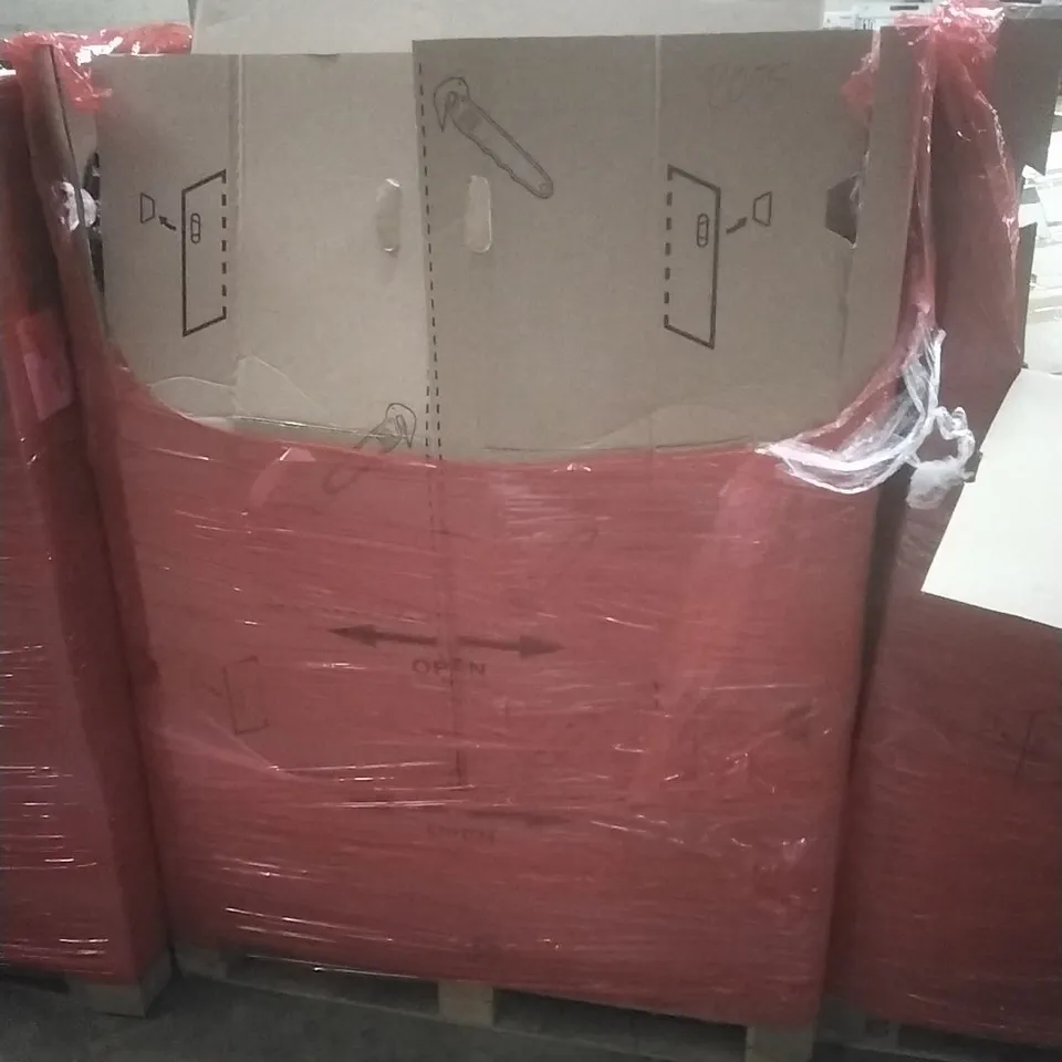 PALLET OF ASSORTED HOUSEHOLD GOODS AND PRODUCTS TO INCLUDE; BLINDS, BOXED FURNITURE ETC