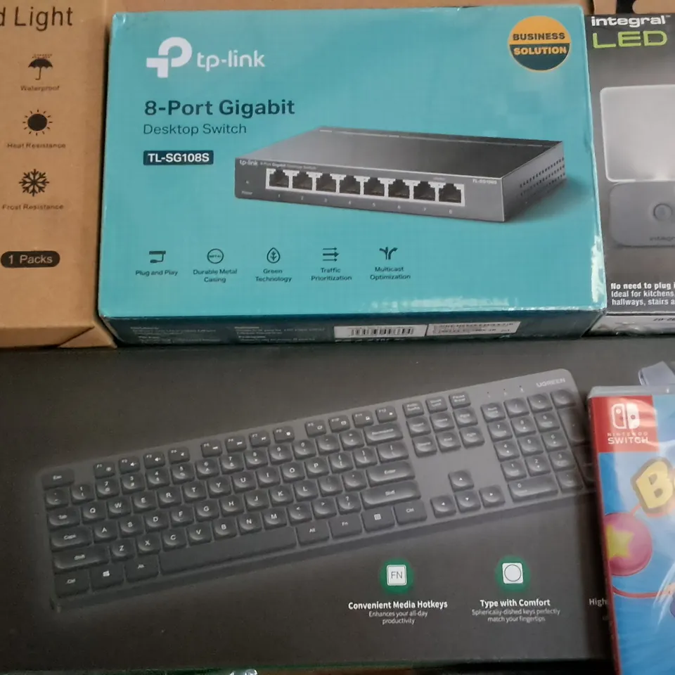 LARGE QUANTITY OF ASSORTED ITEMS TO INCLUDE TP-LINK 8-PORT GIGABIT, UGREEN KEYBOARD AND MOUSE COMBO AND BAZOOKA SWITCH GAME