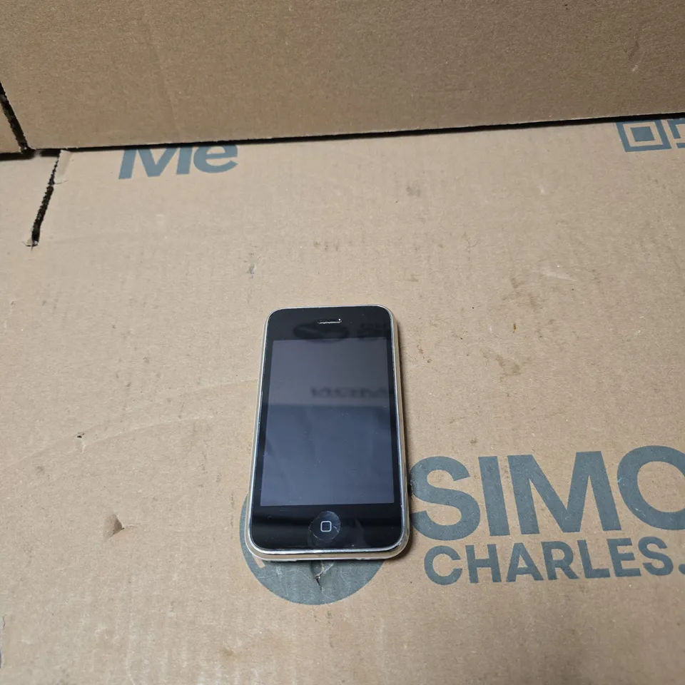 APPLE IPHONE 3G 16GB WHITE