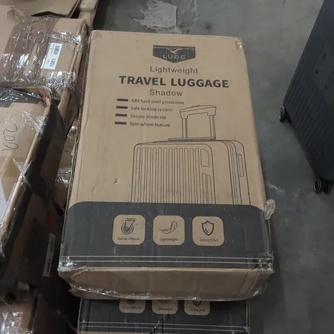 BOXED LUGG LIGHTWEIGHT TRAVEL SUITCASE 