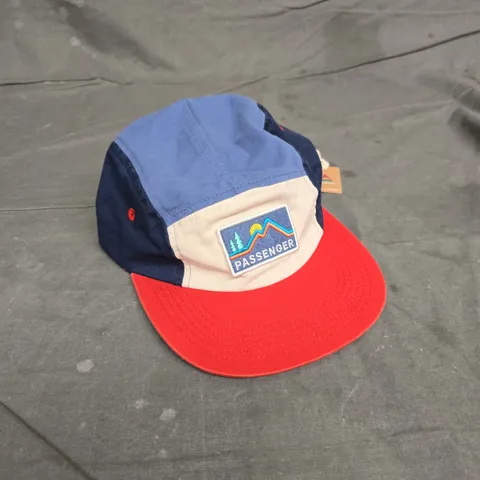 PASSENGER CAP – MADE TO ROAM, COLOUR-BLOCK NAVY, LIGHT BLUE & BEIGE WITH RED BRIM