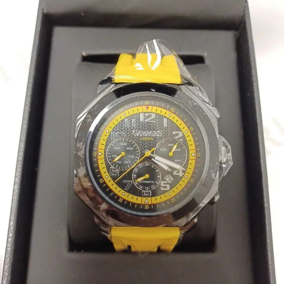 GAMAGES CONTEMPORARY YELLOW TRIPLE DATE DIAL AUTOMATIC RUBBER STRAP WRISTWATCH	
