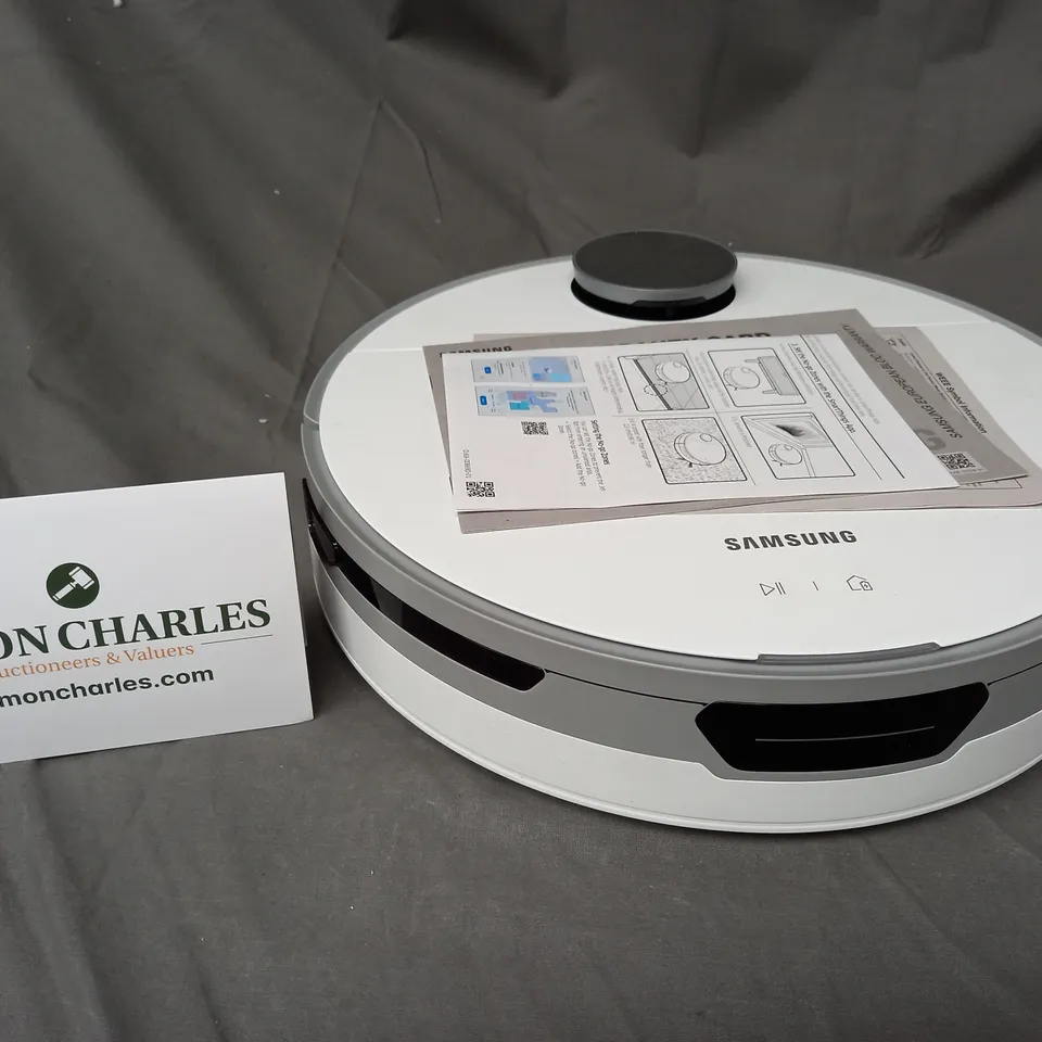BOXED SAMSUNG JET BOT™ ROBOT VACUUM CLEANER WITH LIDAR SENSOR RRP £499