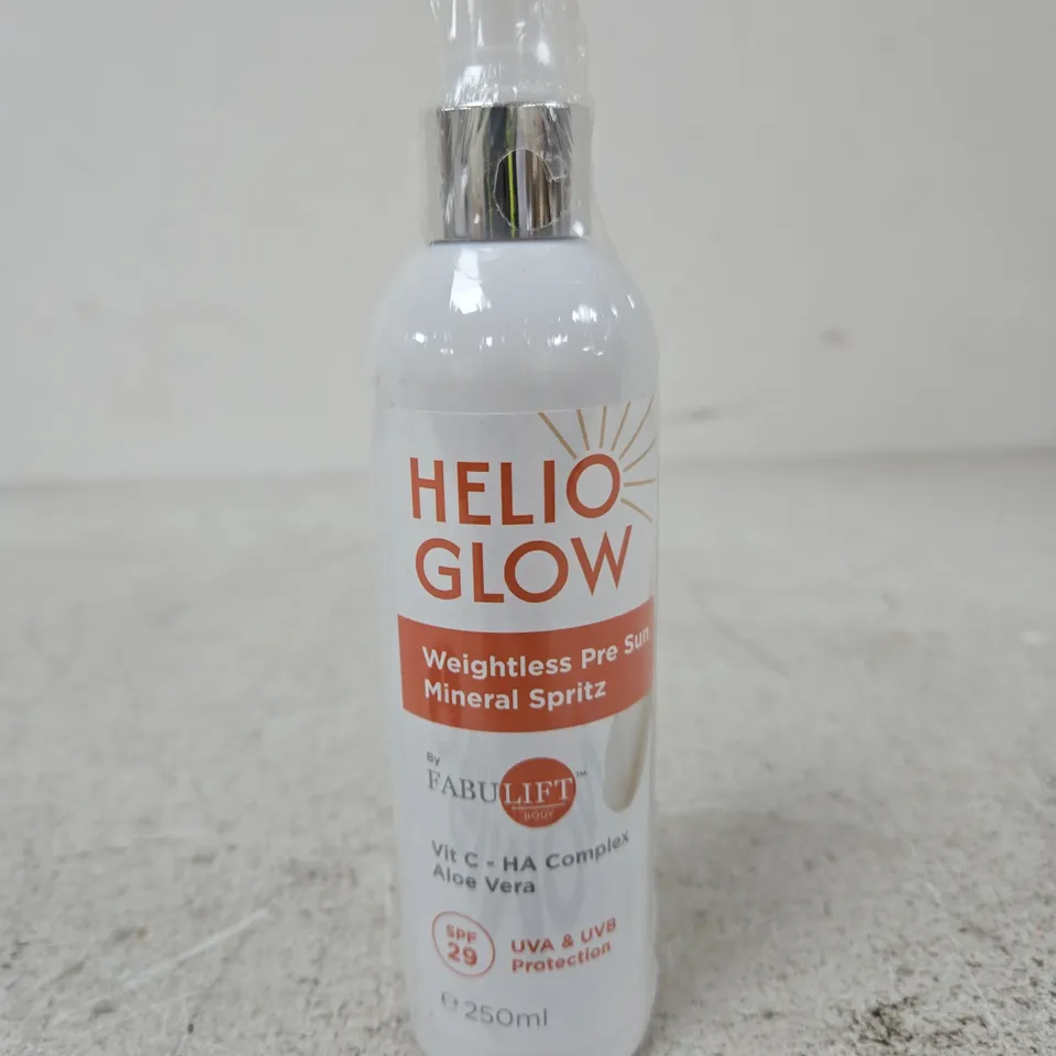 HELIO GLOW WEIGHTLESS PRE SUN MINERAL SPRITZ SPF29 – 250ML