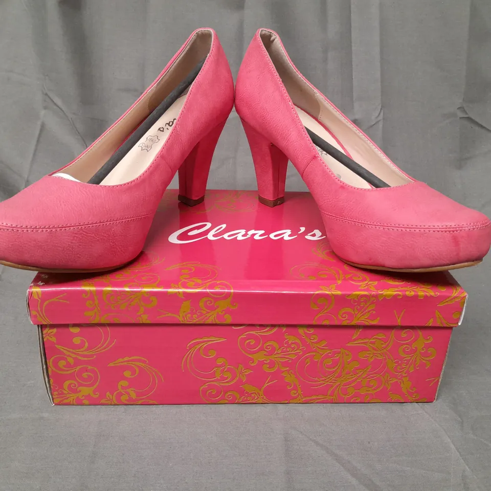 BOXED PAIR OF CLARA'S CLOSED TOE HEELED SHOES IN RED EU SIZE 38