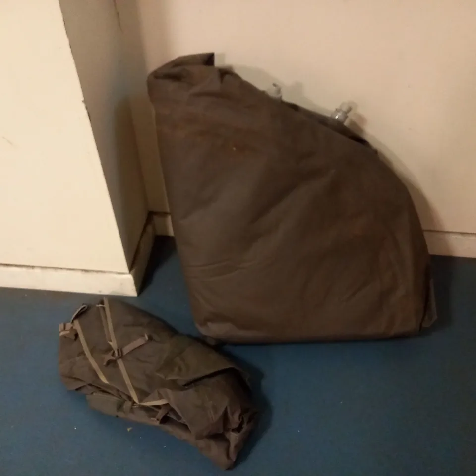 LAY-Z-SPA BAHAMAS EDITION HOT TUB WITH COVER