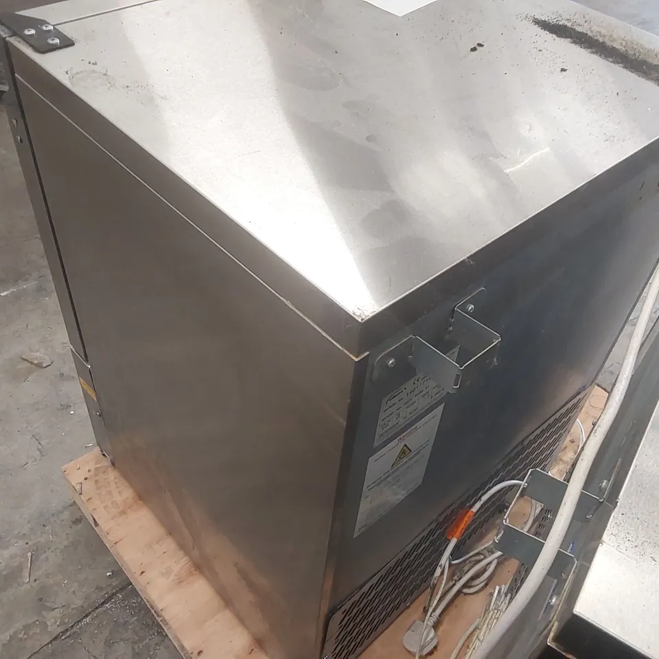 WILLIAMS H5UC COMMERCIAL UNDER COUNTER FRIDGE