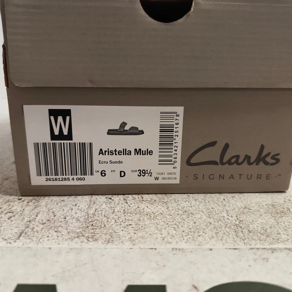 CLARKS ARISTELLA MULE SANDALS – ECRU SUEDE, UK 6 (EU 39 1/2) – BOXED