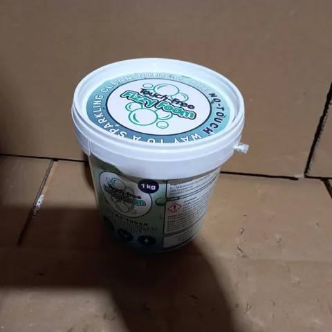 TOUCH-FREE FIZZY FOAM TOILET CLEANER
