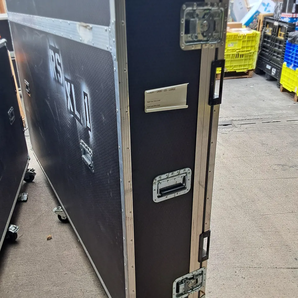 EXTRA LARGE WHEELED FLIGHT CASE - DIMENSIONS APPROXIMATELY 217 X 150 X 38CM