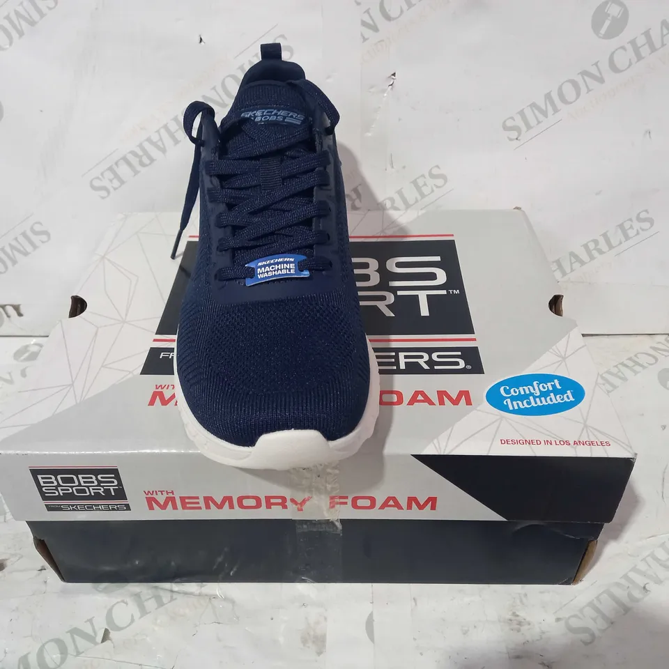 BOXED PAIR OF BOBS SPORT FROM SKECHERS MEMORY FOAM TRAINERS IN NAVY UK SIZE 7