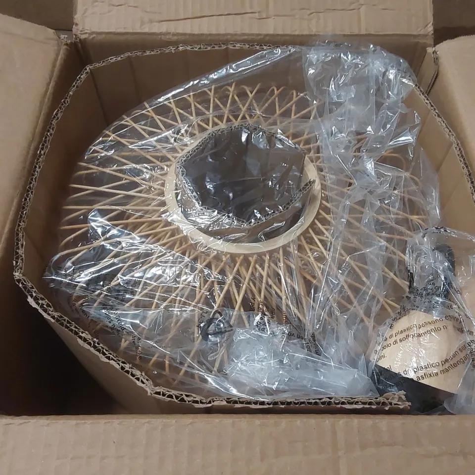 BOXED MANUFACTURED WOOD FLUSH MOUNT