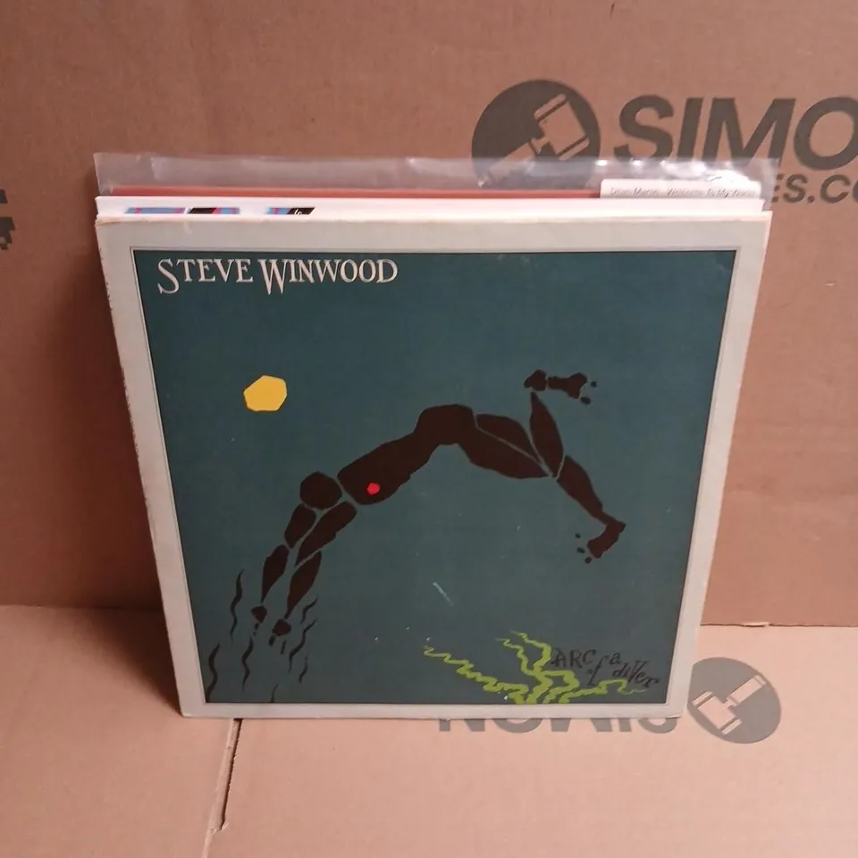 APPROXIMATELY 10 ASSORTED VINYL RECORDINGS TO INCLUDE; THE WEEKND, THE MARTIN HARLEY BAND, STEVE WINWOOD, DEAN MARTIN AND ALEXANDER O'NEAL