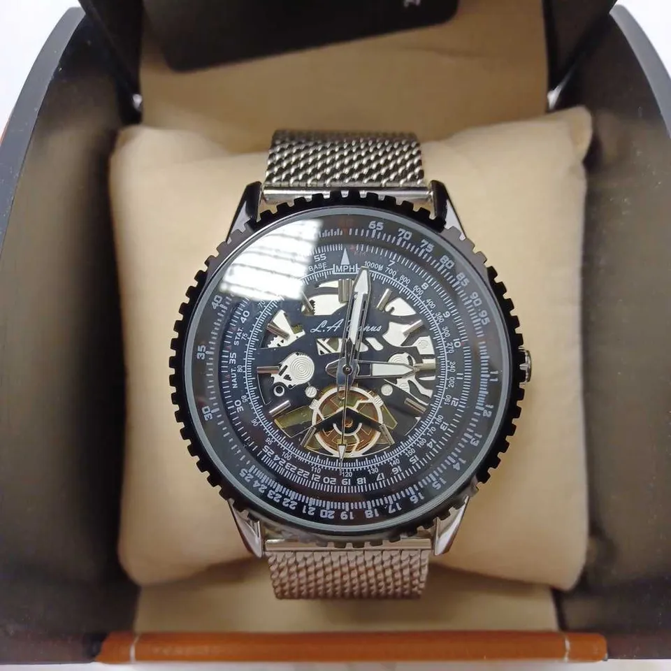 LA BANUS PART SKELETON DIAL MESH STRAP WRISTWATCH 