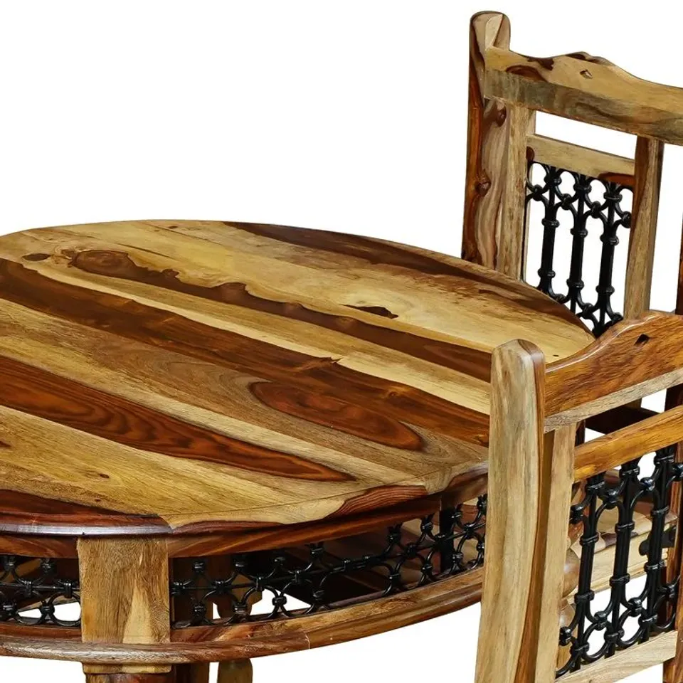 BOXED DAPHNE DINING TABLE