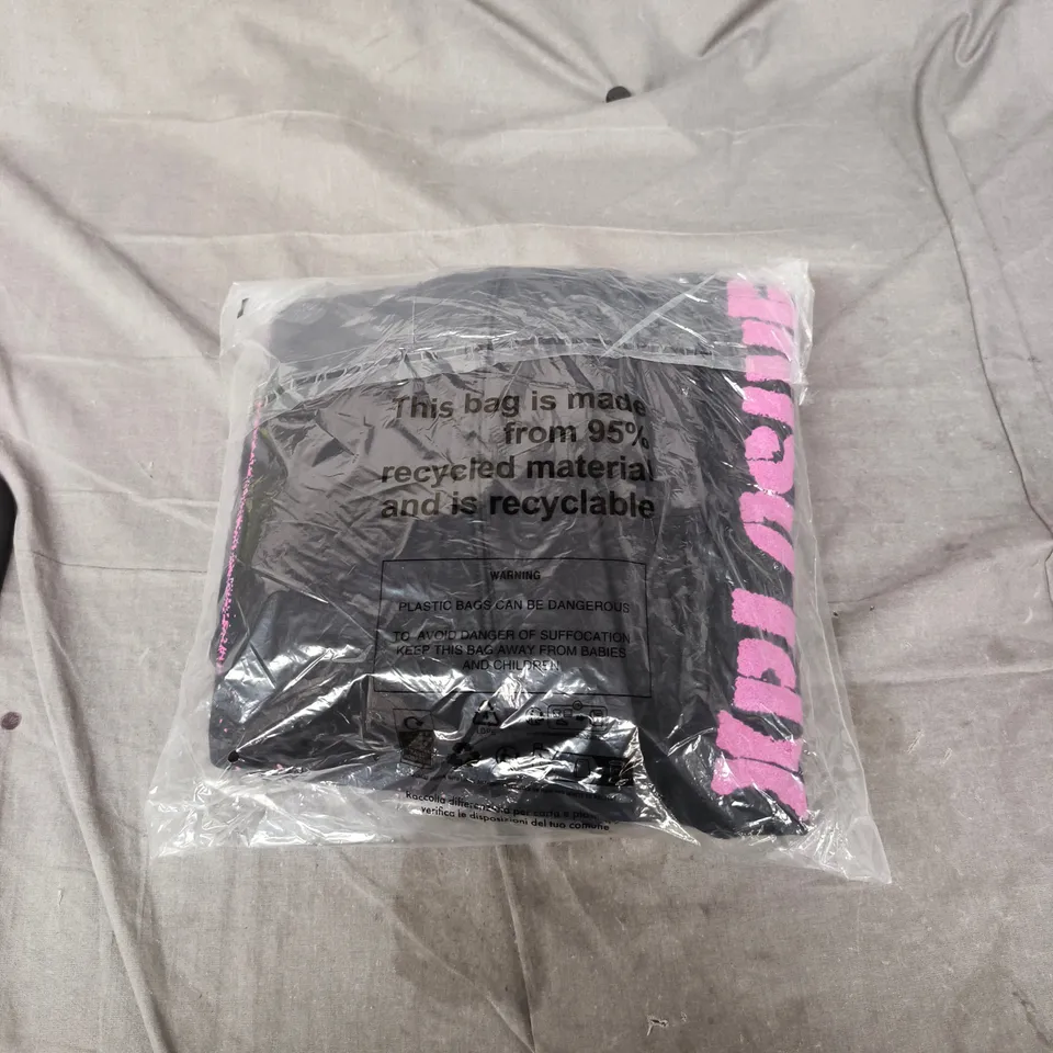 XPLOSIVE APE GYMWEAR - PISTOL BLACK SKULL GRAPHIC JUMPER – XL