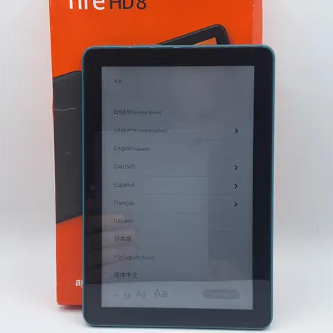BOXED AMAZON FIRE HD 8 3/32GB IN EMERALD