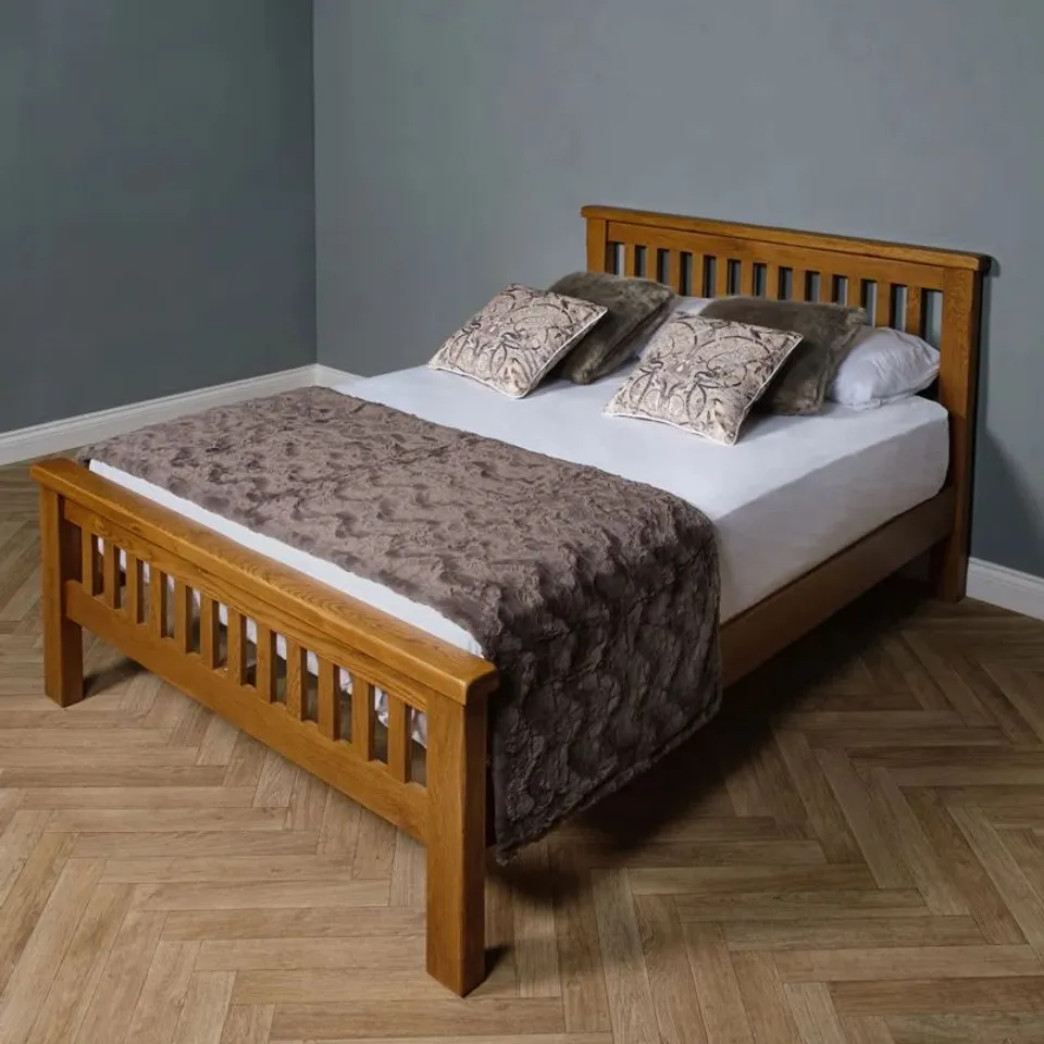 BOXED WESTOW OAK 5FT KING SIZE 4'6 DOUBLE OAK BEDFRAME (3 BOXES)