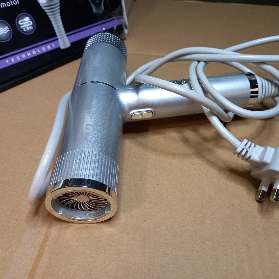 BOXED GW-6556 SILVER HAIR DRYER