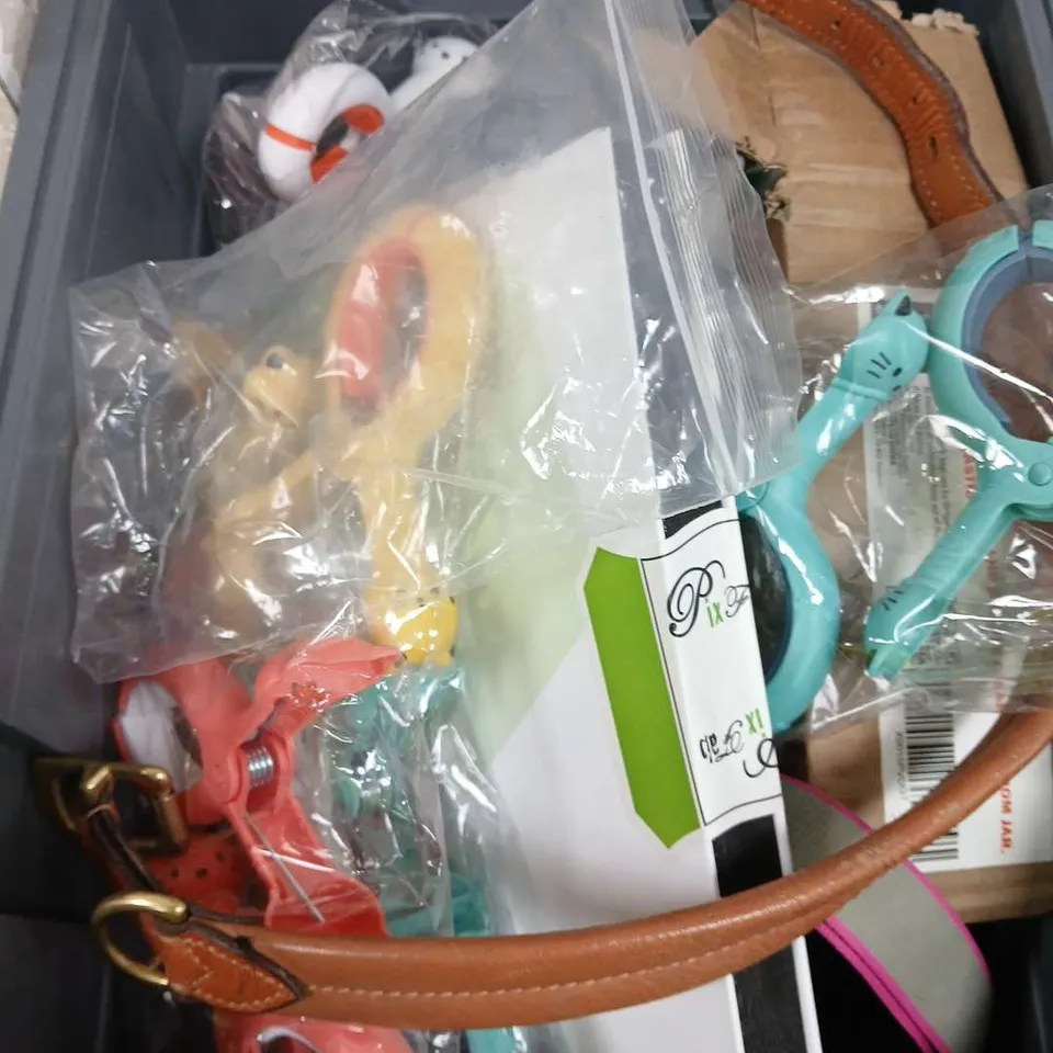 TOTE OF APPROXIMATELY 15 HOUSEHOLD ITEMS TO INCLUDE - ASSORTED DOG COLLARS - SINGLE USE SUPER GLUE - PRINTER PAPER