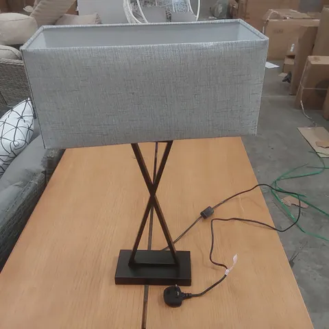 DESIGNER TABLE LAMP
