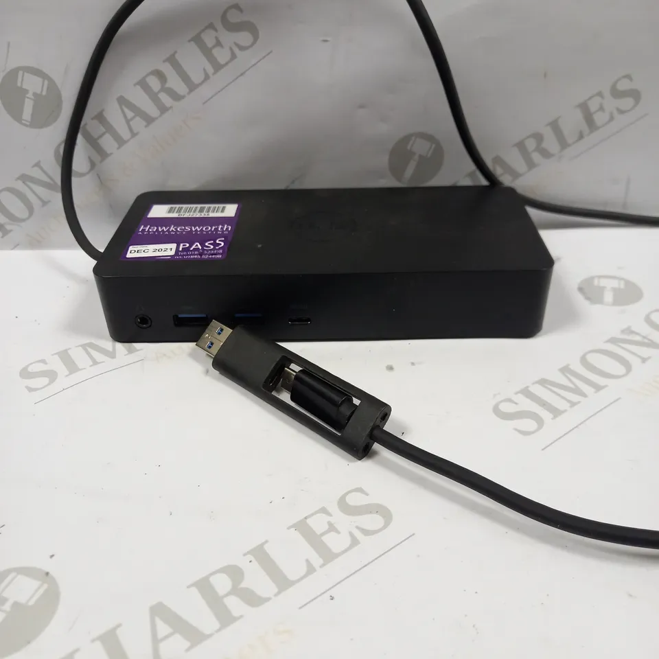 DELL D6000 UNIVERSAL DOCKING STATION