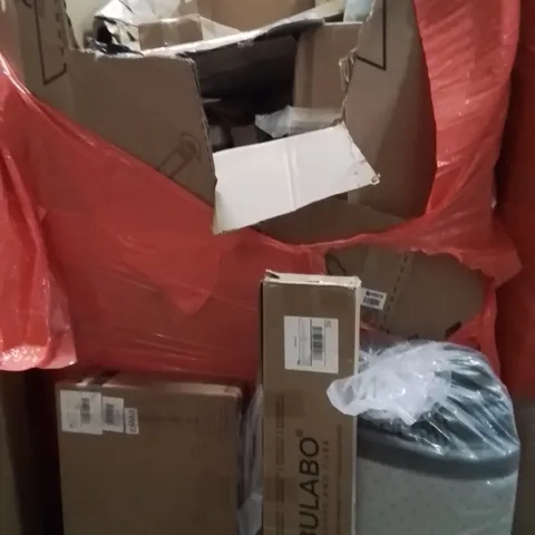 PALLET OF ASSORTED HOUSEHOLD GOODS AND PRODUCTS TO INCLUDE;INDUCTION COOKER,AREA RUG,FLOOR AND TILES SAMPLES