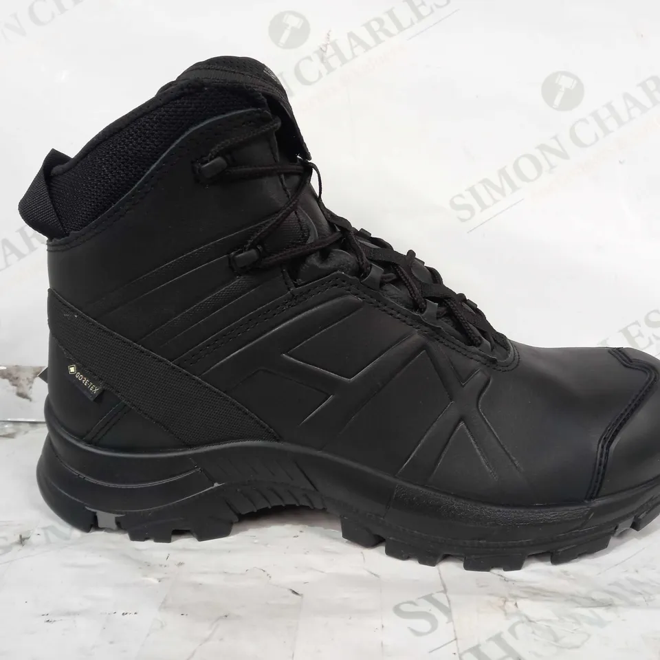 BOXED PAIR OF HAIX METAL FREE SAFETY BOOTS IN BLACK UK SIZE 7