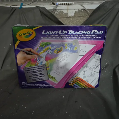 CRAYOLA LIGHT-UP TRACING PAD 