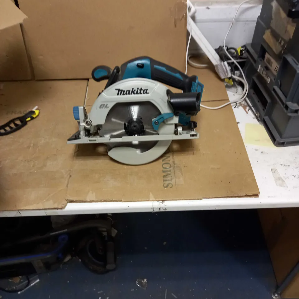 MAKITA CORDLESS CIRCULAR SAW 