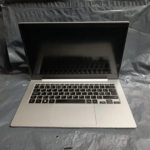 SAMSUNG NP345XLA LAPTOP
