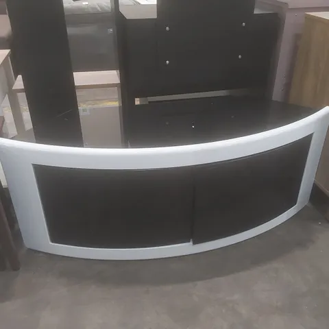 DESIGNER MUN TV STAND FOR TVS UP TO 50"