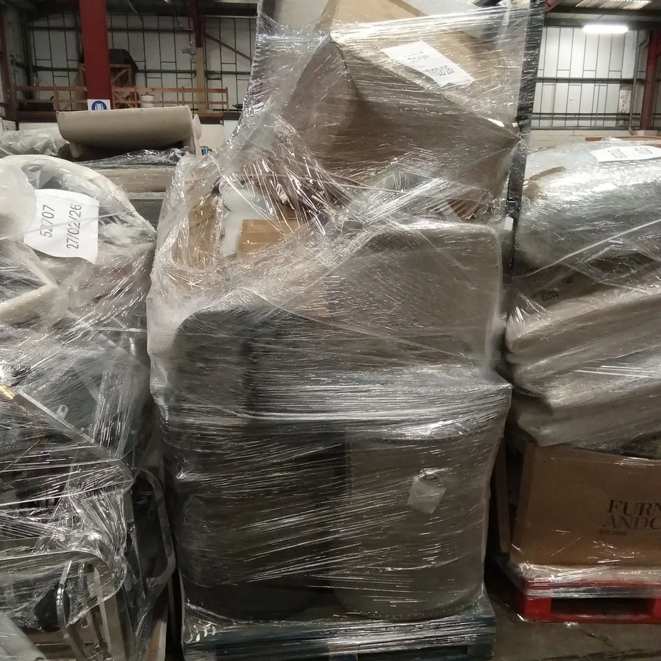 PALLET OF ASSORTED DESIGNER CHAIR PARTS AND PIECES 