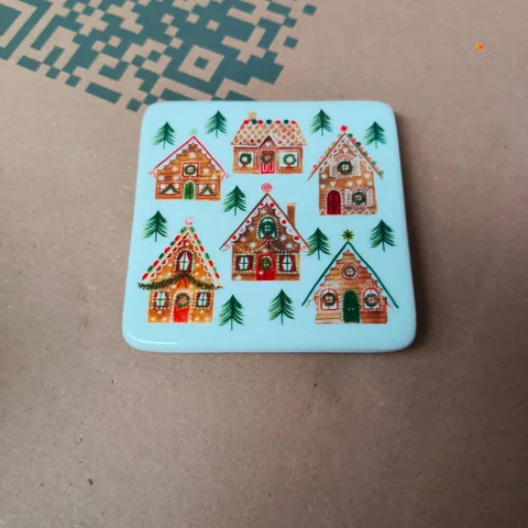 APPROXIMATELY 12 GISELA GRAHAM BONE CHINA CHRISTMAS GINGERBREAD HOUSE DRINKS COASTERS