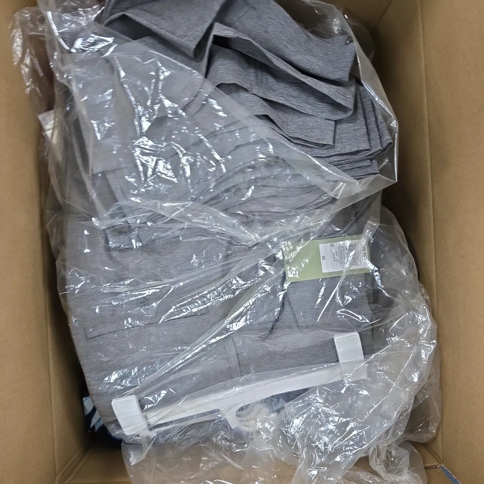 APPROXIMATELY 25 ASSORTED CLOTHING PRODUCTS IN VARIOUS STYLES & SIZES 