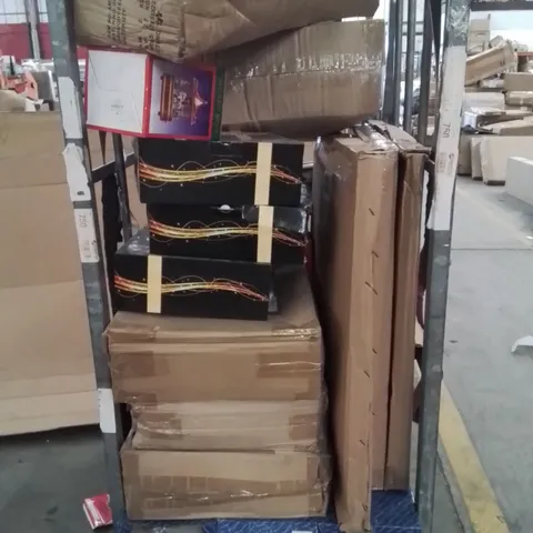 CAGE OF ASSORTED HOUSEHOLD GOODS AND PRODUCTS TO INCLUDE;MUSIC BOX,FRUIT BOWL,RC CAR,DRONE,POPUP CHRISTMAS TREE