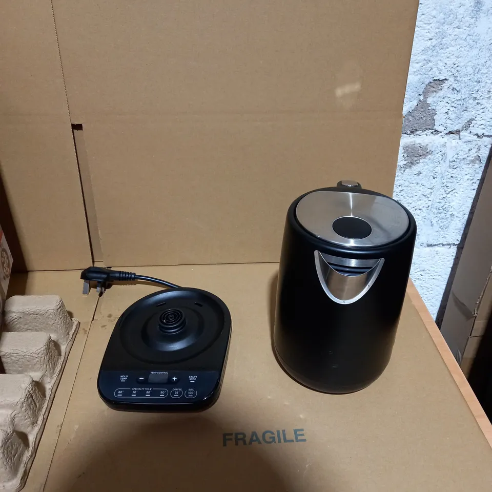 NINJA PERFECT TEMPERATURE KETTLE KT200UK