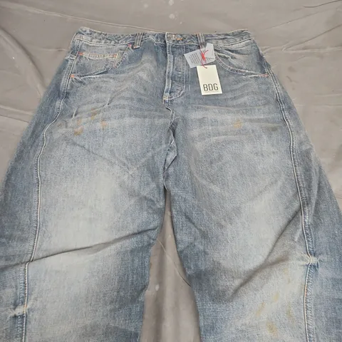 BDG DENIM JEANS – BLUE, 32W 32L 