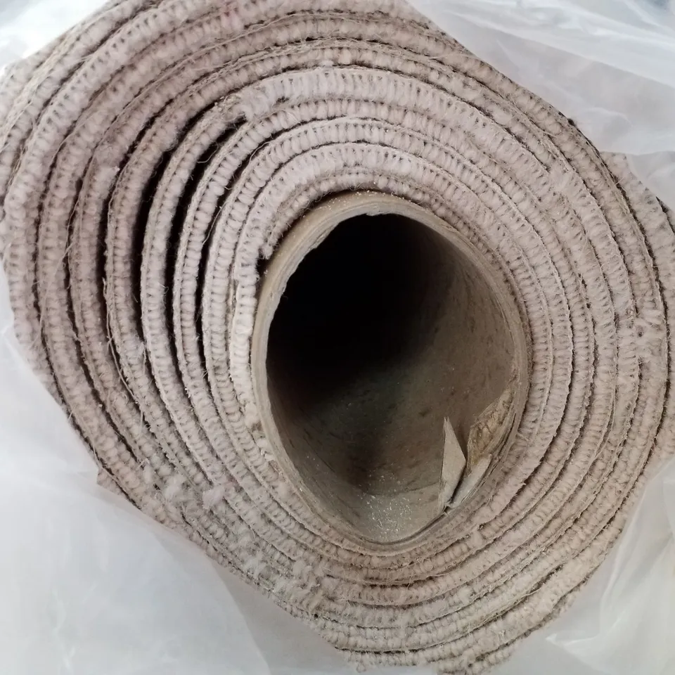 ROLL OF QUALITY PRESTIGE DESIGN RIB 3240/0620 ACTIONBAC LITTLE LAMB CARPET APPROXIMATELY  5.3×4M