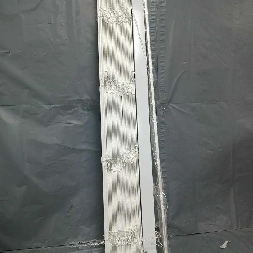 BOXED FAUXWOOD VENETIAN BLIND STRING 