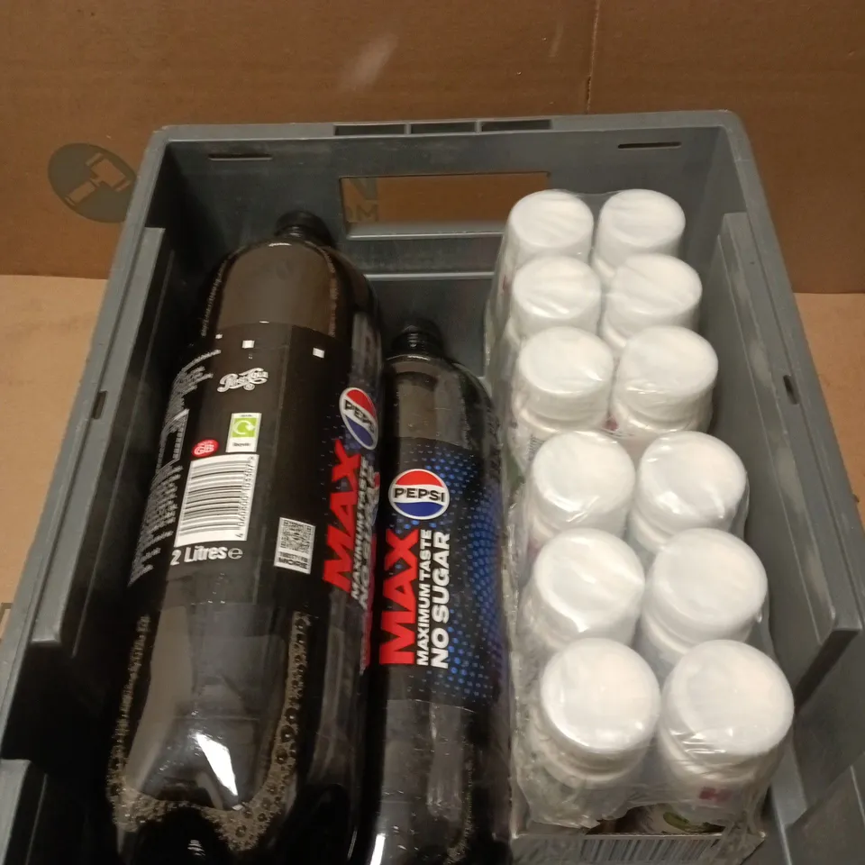 APPROXIMATELY 14 ASSORTED DRINK ITEMS INCLUDING PEPSI MAX AND HIPP ORGANIC DRINK 