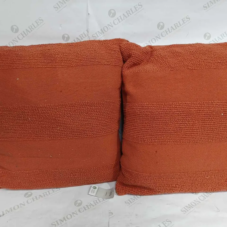 SET OF 2 GEORGE ORANGE THICK STRIPE CUSHION